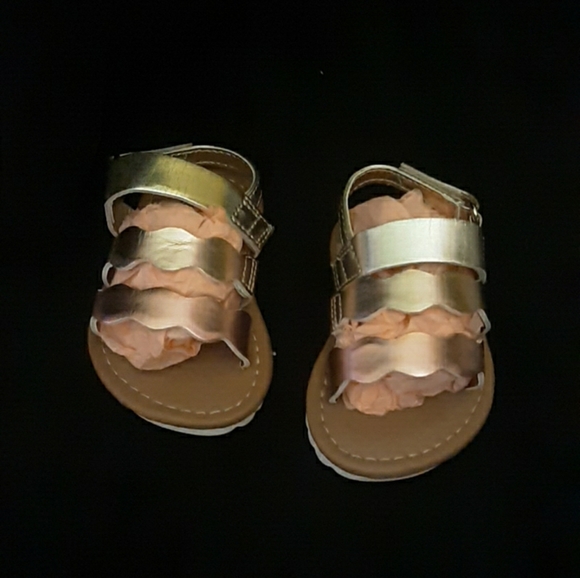 Sandals - Picture 4 of 5